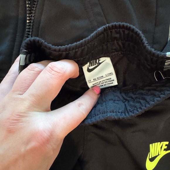 Nike Black Tracksuit with Neon Yellow Logo - Picture 2 of 3